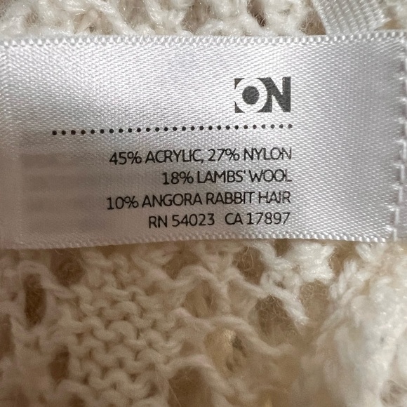 Old Navy Cream Cardigan Sweater with Diamond Knit. NWOT - Picture 6 of 8